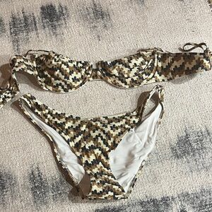 Triangl Swimwear Black and tan geometric pattern Bikini